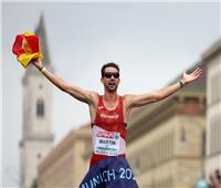 الإسباني مارتين يتوج ببطولة العالم لألعاب القوى في سباق المشي