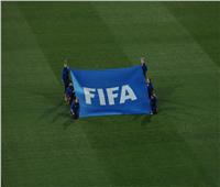 فيفا يفتح إجراءات تأديبية ضد رئيس الاتحاد الإسباني بعد تقبيل لاعبه المنتخب