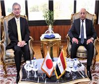 وزير الطيران المدني يبحث مع السفير الياباني التعاون في صناعة النقل الجوي
