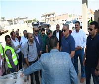 محافظ الفيوم يتفقد محطة معالجة الصرف الصحي بقرية بمركز أبشواي 