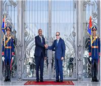 الرئيس السيسي لـ«البرهان»: موقف مصر ثابت وراسخ لتحقيق أمن واستقرار السودان