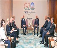 الرئيس السيسي يلتقي رئيس المجلس الأوروبي بالهند