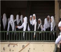 «التعليم» تحسم أمر ارتداء الطالبات للحجاب داخل المدارس
