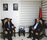 السفير المصري في رام الله يلتقي مع رئيس المجلس الوطني الفلسطيني
