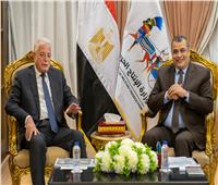 وزير الإنتاج الحربي يستقبل محافظ جنوب سيناء لبحث التعاون المشترك‎