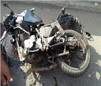 مصرع عامل اصطدمت به سيارة ملاكي أثناء قيادته دراجة نارية بالقناطر الخيرية