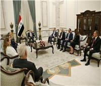 على هامش الاجتماع الطارئ| رئيس «المحامين العرب» يلتقي رئيس جمهورية العراق