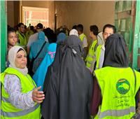 توافد المواطنين على الشهر العقاري بالقاهرة لعمل توكيلات ترشح السيسي للانتخابات المقبلة