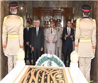 وزير الدفاع يشارك في إحياء ذكرى رحيل الزعيم جمال عبد الناصر| فيديو