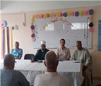 رئيس منطقة الإسماعيلية الأزهرية يختتم لقاءاته مع شيوخ وموجهي الإدارات التعليمية