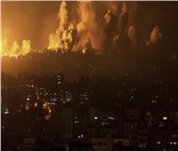 إعلام: الطائرات الإسرائيلية استهدفت منزلا وسط غزة دون إنذار ما أسفر عن سقوط عدد كبير من القتلى