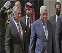 الرئيس الفلسطيني يلتقي العاهل الأردني بعمان لبحث سبل وقف الهجوم الإسرائيلي على غزة