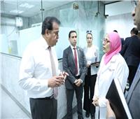 وزير الصحة يفاجئ مستشفى الجلاء التعليمي لأمراض النساء والولادة والأطفال