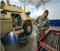 الجيش الأمريكي يطور خدمات الصيانة للأسلحة والمركبات  