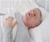 «بتحس بخنقة خلال النوم؟».. تعرف على أسباب الشعور بضيق التنفس