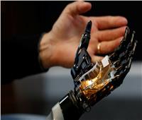  تقنية ثورية.. اختراع يد الكترونية تندمج مع العظام والأعصاب