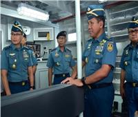 البحرية الإندونيسية تتسلم زورقًا قتاليًا جديدًا للمهام الخاصة