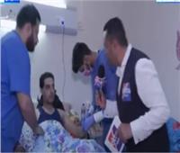 جريح فلسطيني بمستشفى العريش: أحظى برعاية خاصة في مصر.. فيديو