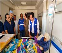 وزير الصحة يتابع الخدمات الطبية المقدمة للجرحى الفلسطينيين بشمال سيناء