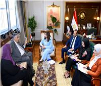 وزيرة الهجرة تستقبل خبيرًا مصريًا متخصصًا في مجال البترول وإدارة المخلفات