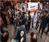حاملين الرايات البيضاء.. فلسطينيون يحاولون الخروج من مستشفى النصر للأطفال والاحتلال يرفض