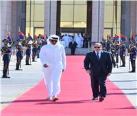الرئيس السيسي وأمير قطر يشيدان بتطور العلاقات الثنائية بين البلدين