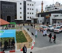 دفن جثامين 170 شهيدًا بمقبرة جماعية في ساحة مجمع «الشفاء» الطبي بغزة