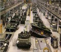 خبراء روس يختبرون مركبات جديدة تم تطويرها لنقل الدبابات والمدرعات