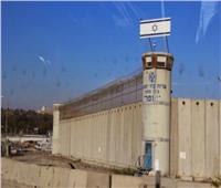 السلطات الإسرائيلية تنقل 39 أسيرًا لسجن "معسكر عوفر" تمهيدًا للإفراج عنهم