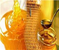 تحذير هام حول أضرار الإكثار في تناول عسل النحل والكمية المسموح بها يومياً