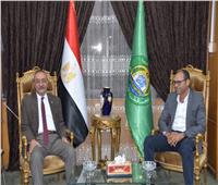 محافظ الإسماعيلية يستقبل وزير الصحة الليبي خلال زيارته لمنشآت الرعاية الصحية 