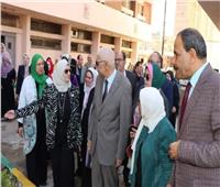 رئيس جامعة المنوفية يتفقد أعمال التطوير والتشجير بمدينة الطالبات القديمة 