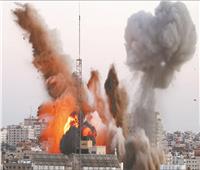 بعد فشل تمديد الهدنة.. جيش الاحتلال يهاجم غزة جواً وبراً وبحراً
