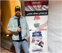 خالد تاج الدين يدلي بصوته في انتخابات الرئاسة بالسعودية