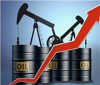 السعودية تحفض أسعار بيع النفط الرسمية إلى آسيا الشهر المقبل