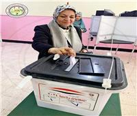 «رئيس نقل الكهرباء» تُدلي بصوتها في الانتخابات الرئاسية