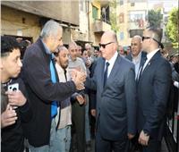محافظ القاهرة يتفقد مدرسة محمد فريد بعابدين للاطمئنان على سير العملية الانتخابية 