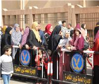 المرأة تشارك في ثاني أيام الانتخابات بلجنة تحيا مصر بحي الأسمرات | صور