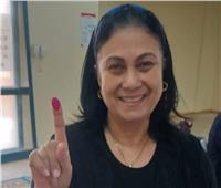 سلوى عثمان تدلي بصوتها في الانتخابات الرئاسية 2024