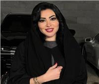 ميرهان حسين تخطف الأنظار بـ«العباية والحجاب» في السعودية | صور