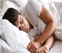 دراسة تكشف العلاقة بين النوم المريح وضبط السكر بالدم