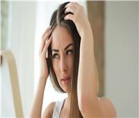 ما الذي يسبب قشرة الشعر.. طرق الوقاية منه؟