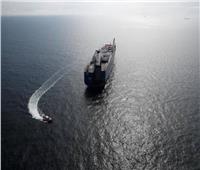«البحرية البريطانية» تعلن دوي انفجار قوي على متن سفينة قبالة سواحل اليمن