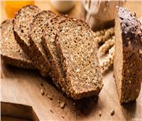 يؤثر على الجهاز الهضمي.. أضرار الخبز الدايت
