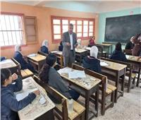 وكيل «تعليم الشرقية» يتفقد لجان امتحانات الفصل الدراسي الأول