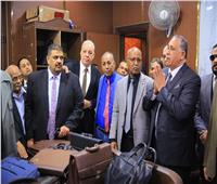 «علام» يُجري جولة تفقدية لغرف المحامين بمجمع محاكم الأقصر