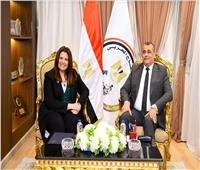 وزيرا الإنتاج الحربي والهجرة يبحثان التعاون لدعم المصريين بالخارج 