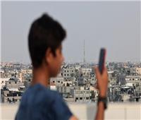 عودة الاتصالات تدريجيًا إلى قطاع غزة بعد أيام من الانقطاع المتواصل