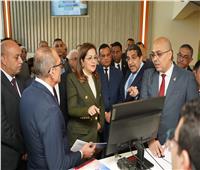 وزيرا التخطيط والتنمية المحلية ومحافظ الإسكندرية يفتتحوا مركز خدمات مصر