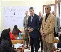 محافظ المنيا يكلف السكرتير العام بتفقد عدد من لجان امتحانات الإعدادية